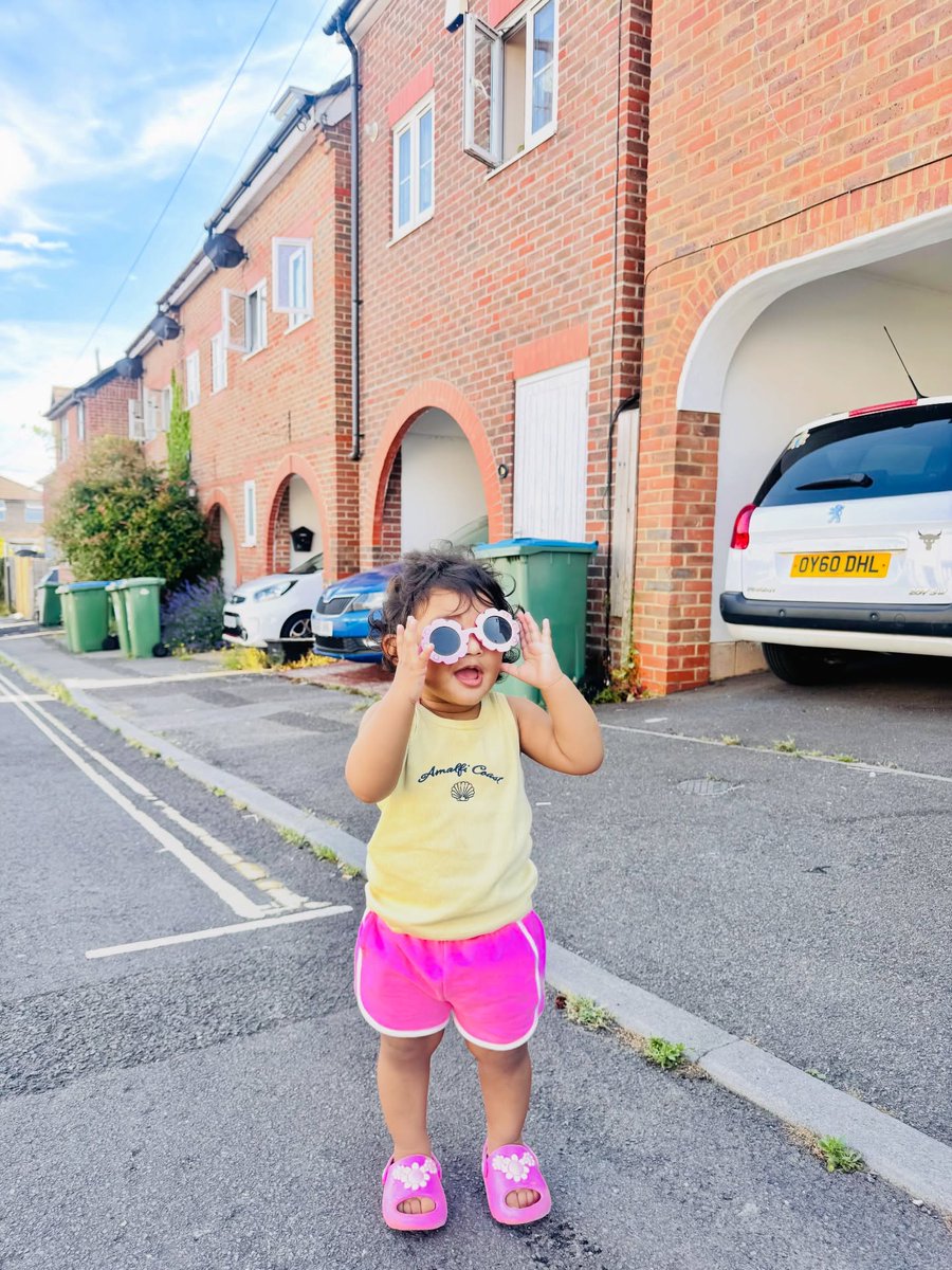 ElizStarbuck's tweet photo. My little princess https://t.co/tGNC6gBbSb
