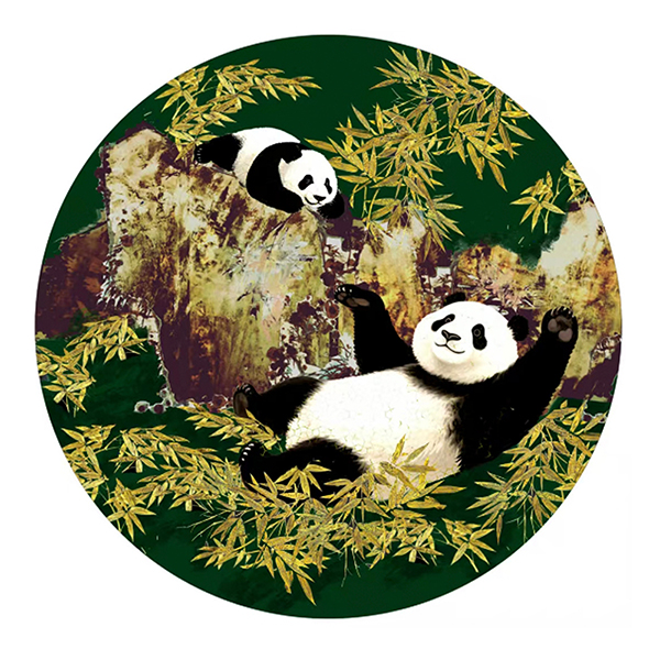 JCFC_Museum's tweet photo. 『現代中国漆画展～わちゃわちゃ！パンダワールド～』

10月10日㊏～11月8日㊐
東京・飯田橋 【入館無料】

パンダをモチーフとした漆画作品13点をご紹介します。
個性豊かなパンダたちが織りなす「わちゃわちゃ！」な世界を楽しみながら、中国漆芸の伝統技法と現代ならではの表現をご覧いただけます。