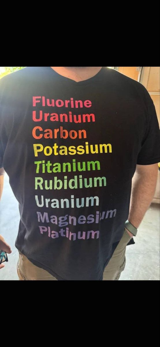 vixoraX0's tweet photo. It took me just a moment to understand my brother's shirt. He said, It's great, because the people who would take offense at it would not understand it anyway https://t.co/akhcJfodjH
