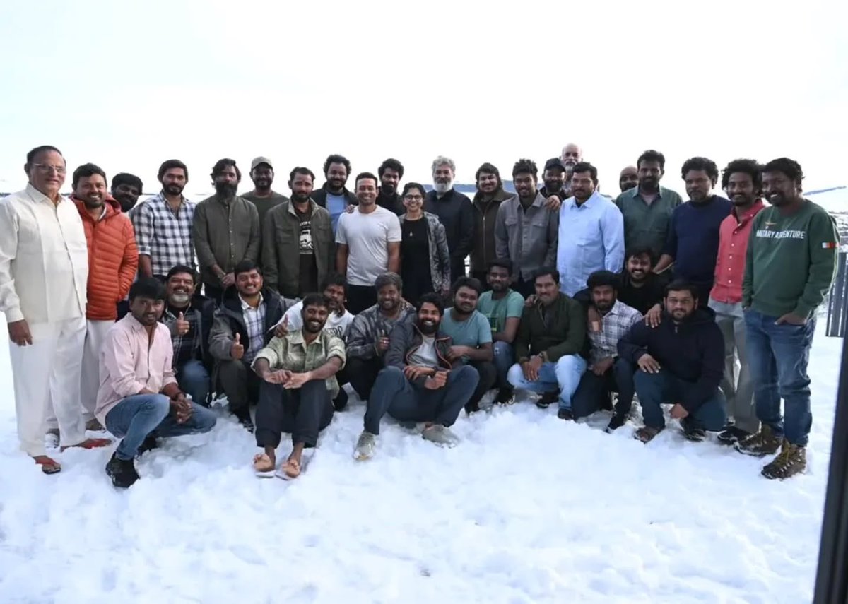 _VardhanDHFM_'s tweet photo. Team @VaranasiMovie during the Georgia 🇬🇪 shoot, Antarctica 🇦🇶 portions were also filmed during the same schedule 🎥

#MaheshBabu | #Varanasi https://t.co/prpsktzCjc