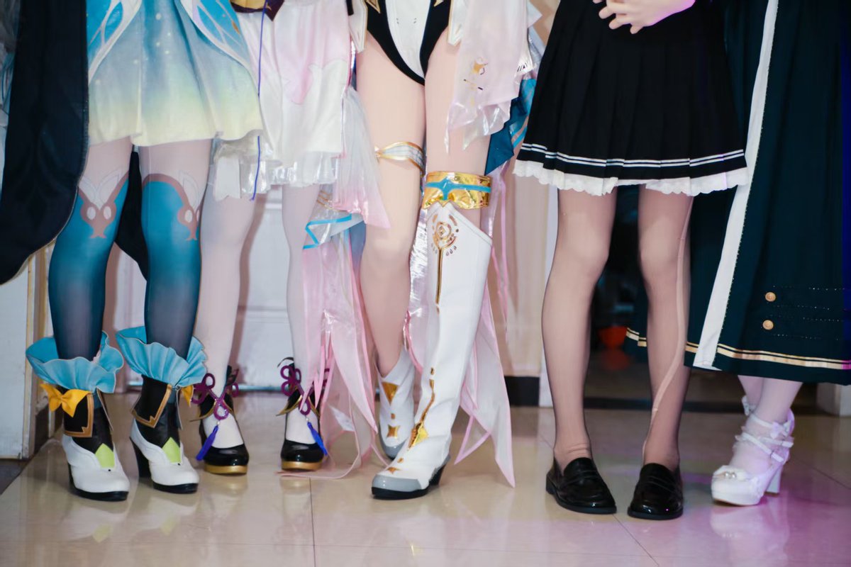 southernwind_'s tweet photo. 四张合影🥰🥰🥰
2026.09.25-2026.09.27
#着ぐるみ 
#kigurumiㅤㅤ https://t.co/6cNb1ys4Cs