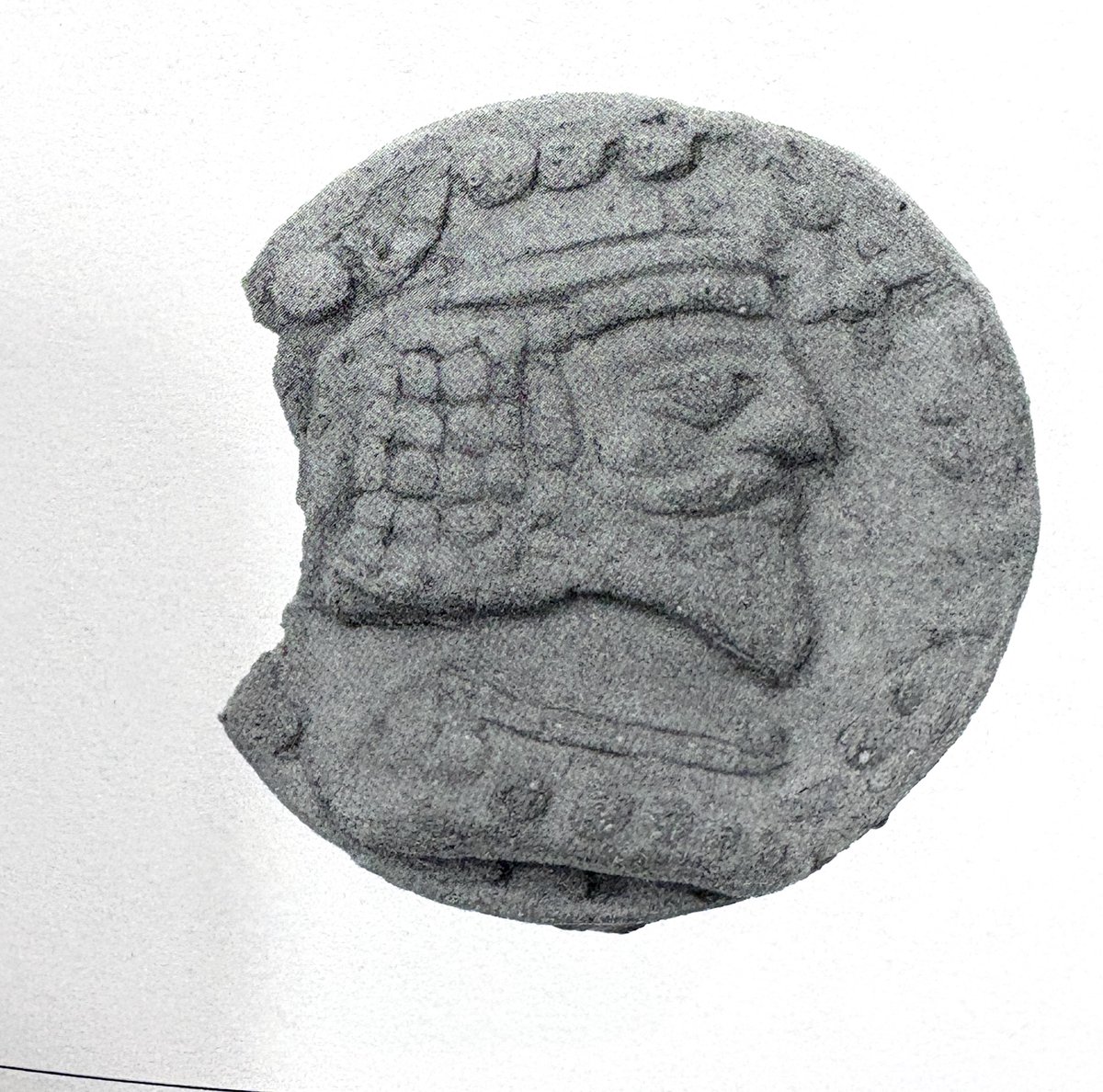persiaanticua's tweet photo. Parthian King, found at Assur. at Berlin https://t.co/8C0ukxMivI