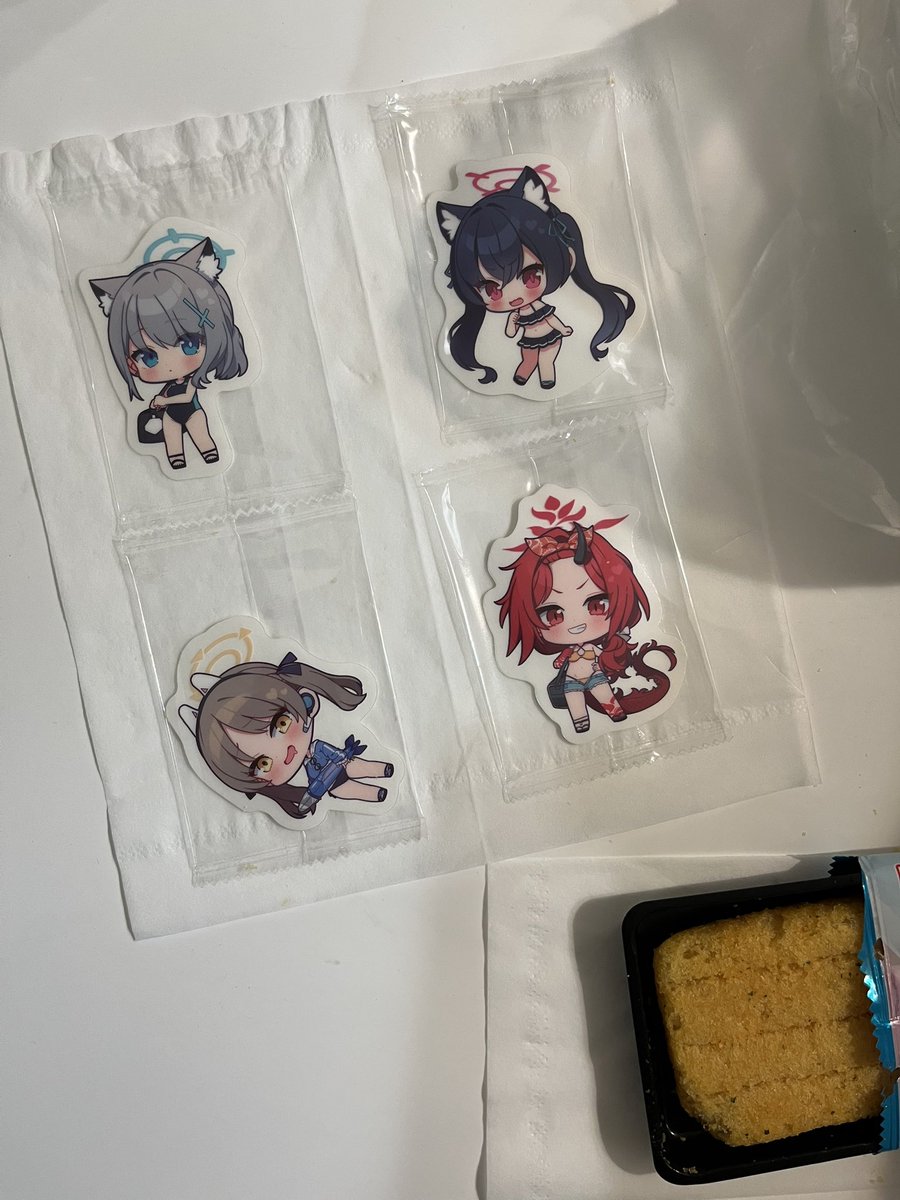 Nagikaze_7's tweet photo. シロコ、セリカ、モエ、レンゲだった〜！ https://t.co/NFubFiKqAf