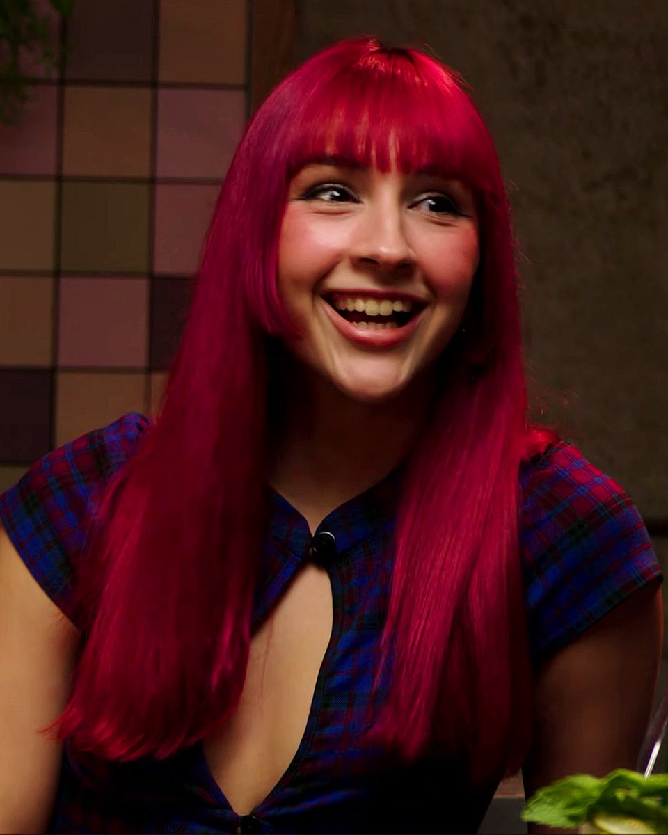 warningland's tweet photo. Soy Totalmente #TeamPau 🥁
Imágenes de Pau durante la entrevista de Mythical Kitchen (Last Meal).
😉 Estas imágenes no las ha sacado nadie más, pero aquí tienen a Warningland a la orden 🤟, así que síganme para más contenido de The Warning ⚡
#TheWarning #paulinavillarreal https://t.co/zBTjaL3eDZ