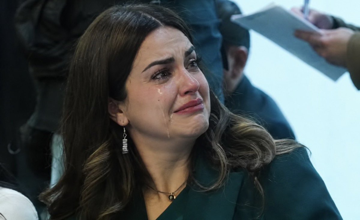 peke_tp's tweet photo. Hoy @PartidoMorenaMx depositó a esta mujer sin tablas políticas, traumada, rencorosa, mentirosa, ladrona y manipuladora en su lugar.

Su único talento fue tener la sangre fría para actuar conforme sus intereses le dictaban.

Lamento que me tenga bloqueada.

#PutonaDelBienestar https://t.co/wBTR1xmd5o