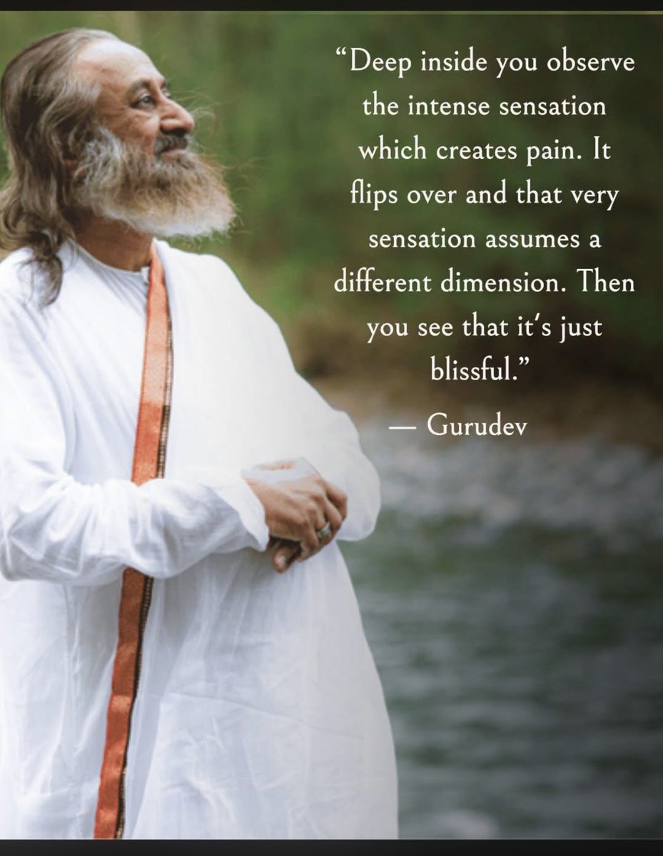 RupGurbani's tweet photo. “ Jauh dalam lubuk hati anda perhatikan sensasi intens yang menimbulkan rasa duka. Jika dibalikkan, sensasi itu mengambil dimensi lain. Maka anda akan sadar bahwa ini semua hanya rasa bahagia. “

Gurudev Sri Sri 
Renungan Selasa
Joglo 29-9-26 https://t.co/AzbzUotEKG