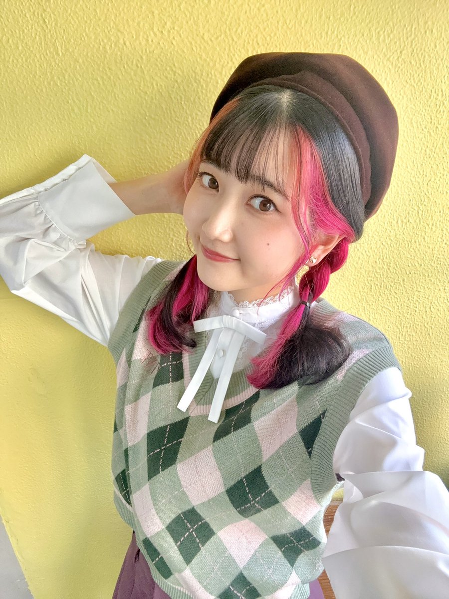 a_yabushima's tweet photo. #VOICEスタイル
本日発売です🌟
秋っぽいお衣装に着たことがないかっこ可愛いお衣装まで…。
ボイスタさんの撮影は、楽しくて安心感があってあっという間で大好きな空間です！
ぜひ感想等、タグをつけて教えてください〜☺️
不安定な天候なので受け取りの際はお気をつけ下さいね！

#ボイスタ https://t.co/3LjXGEg2Cf