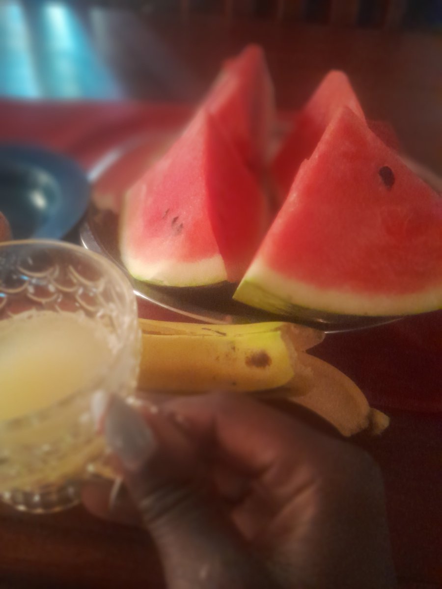QUEENFANCYUG's tweet photo. Starting the day in Mbale with a healthy breakfast! ๐ฅ๐โ๏ธ
A good breakfast fuels the body for celebrating the beauty of Eastern Uganda. ๐ฟ
Healthy food, healthy people, healthy tourism. ๐บ๐ฌโจ
#VisitMbale #HealthyBreakfast #EasternUganda #SustainableTourism #WorldTourismDay https://t.co/wCzIMdTIQf