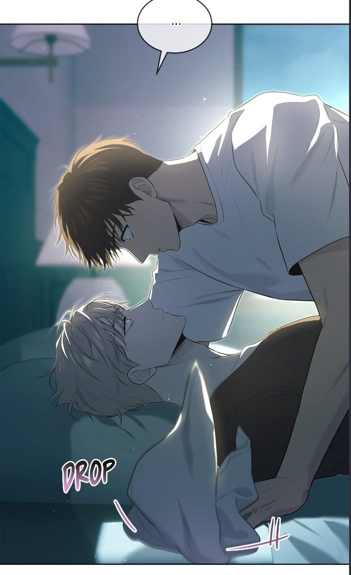 sikdar_akh5798's tweet photo. I really love this scene ilay was so shocked that teaui himself kissed him and and teaui himself was in disbelief why would he kiss him it was the start of their real love story https://t.co/yUQM1GUZKE