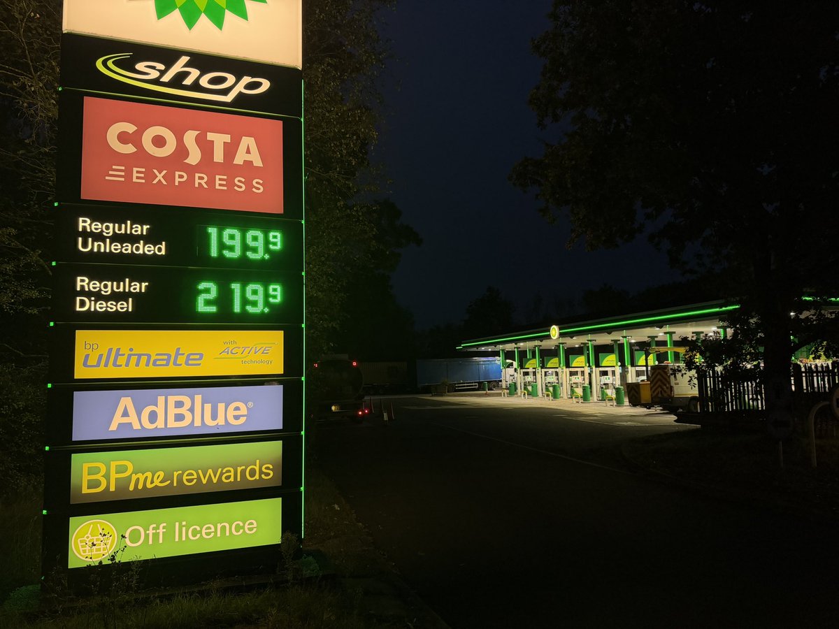 NickDixonITV's tweet photo. 219.9p a litre for diesel at M23 services in Sussex this morning. That’s almost £121 to fill a 55-litre tank. A painful start to the day for anyone who depends on their car  @GMB 🚗 🚛 https://t.co/6QgbYLhgiQ