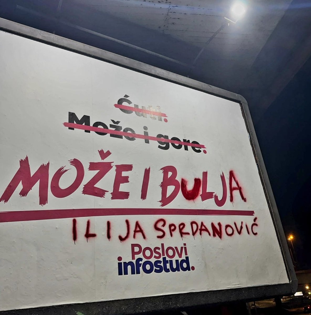 EStokic90's tweet photo. Duhovit narod, nema šta, oplakah od smeha kad sam prošla!
„Može, može!“… može i bulja, Sprdanoviću, samo polako! 😂
Vidi narod šta mu nudiš 👇👇👇 https://t.co/7Ug2LgwQsg