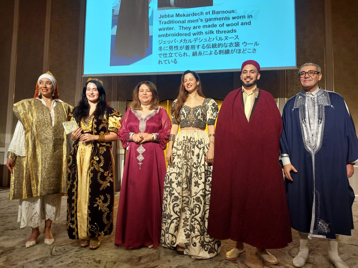 EmbassyTokyo's tweet photo. 🇹🇳🇯🇵 9月25日、チュニジア大使館は、外交関係樹立70周年を記念するレセプションを開催しました。日本政府関係者や各国大使館関係者らが出席し、両国の友好・協力関係のさらなる発展を確認。会場では、両国の音楽・芸術、チュニジア伝統衣装のファッションショー、観光PR映像などが披露されました。 https://t.co/klyZJ3DTFG
