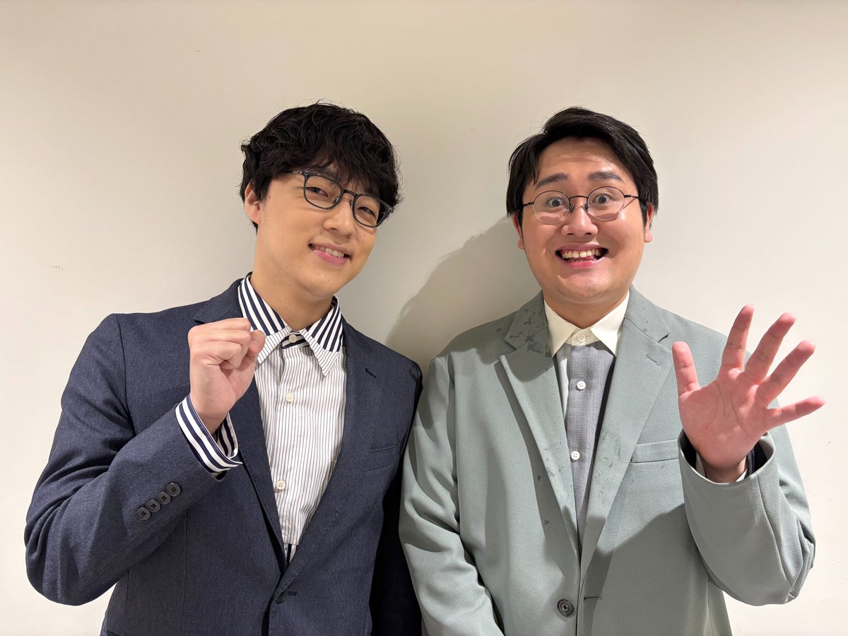 QuizKnock's tweet photo. 📺お知らせ📺

10月3日（土）19時56分から放送の「#世界一受けたい授業」（日本テレビ）に #ふくらP、#鶴崎修功 が出演します🏫

ぜひご覧ください！
@fukura_p @Tsurusaki_H #QuizKnock 

▼番組公式サイト
https://t.co/BD9E2oIg2R https://t.co/ROQGR0Ni56