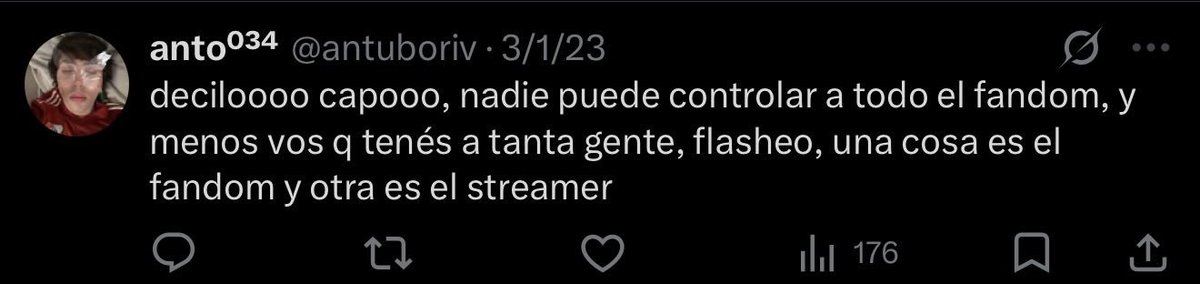 GanDyizz's tweet photo. @WestCOL Los Comentarios de Las spreensitas que ahora lloran los veo diferentes en ese Twitt cuando tenían acosado a komanche , entonces asiq cómo dice que son enfermitos los que les tiran ellos también lo son no?lo que es la doble bara.... https://t.co/gySxF1Fvhz
