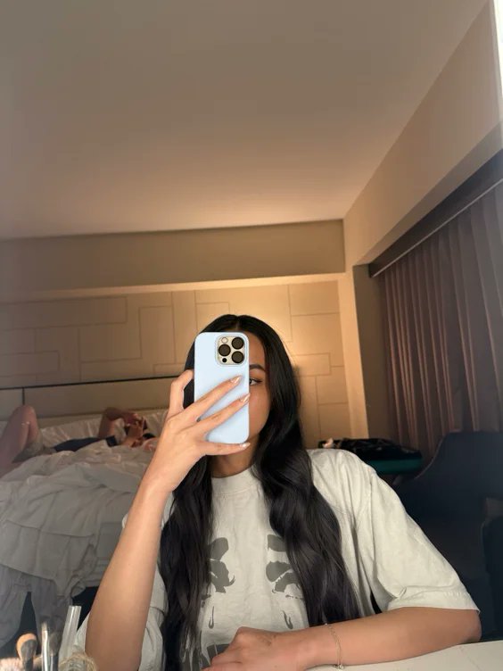queenk8tie2's tweet photo. Double gift! I just received yt t@x from michaeljayy18 via Throne. Do it again <3 https://t.co/JWulAxlkA8 https://t.co/Fbob84EILK