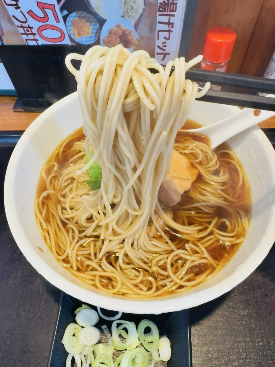 highrock_x's tweet photo. ランチ

鳥南蛮そば

800円

ごちそうさまでした😋

#ランチ
#そば
#そば処中島屋 https://t.co/pRR9gNhrl6