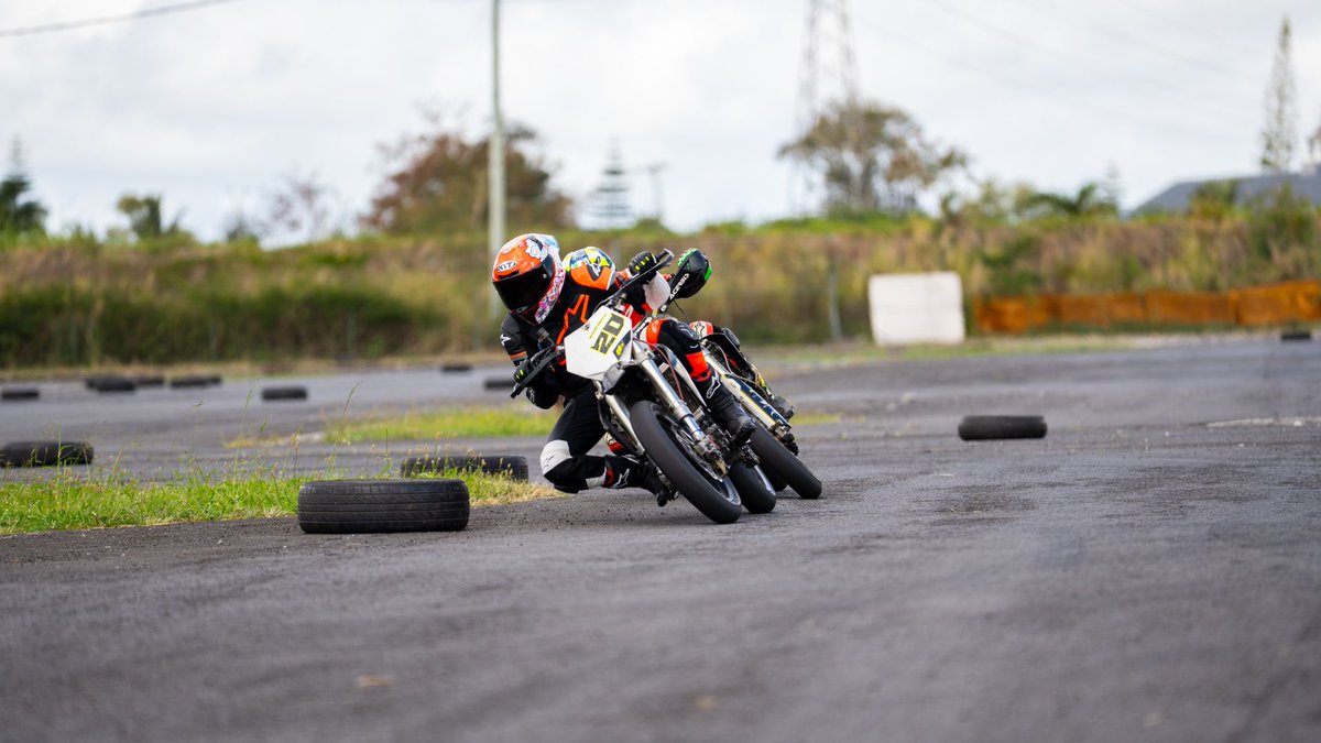 defimoteurs's tweet photo. Motoclub Racing Team : Sahir Dinally s’adjuge la 7e épreuve https://t.co/rD0S0v8wDF https://t.co/rSUkoPAUPt