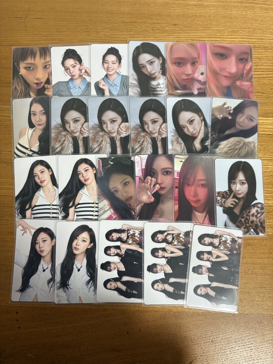 __2rlx's tweet photo. aespa トレカ グッズ 買取

譲：画像
求：買取

グッズ整理のためお譲り先を探しております。
気になるものがございましたらDMまたはリプにお願いいたします🙂‍↕️⟡.·

メルカリでの取引またはPayPayでのお支払いが可能です。

郵送希望📮

 #aespa買取  #aespa https://t.co/RoRvFSmmyc