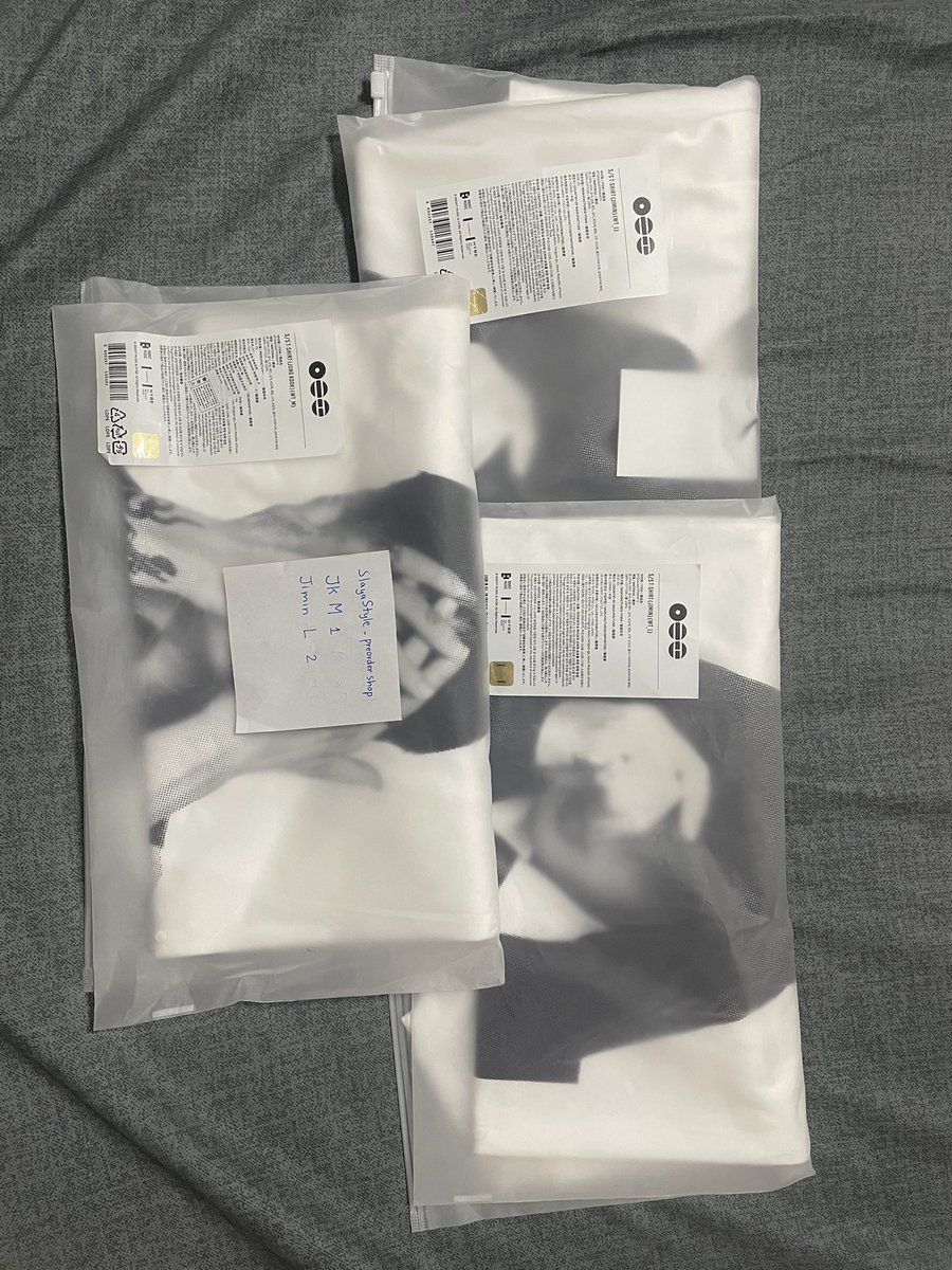 Slayapreorder's tweet photo. พร้อมส่ง เสื้อ White T-Shirt 
ว่างแค่ Jimin L = 2 ตัว ✅✅
ราคา 2,000 รวมส่ง✅

JK M sold out ❌

DM ดูพต.ได้ค่า (ถ้าตอบช้าทักไลน์ได้เลยนะคะ)

**รับผ่อน 30 วัน ไม่บวกเพิ่มนะคะ**

#ตลาดนัดบังทัน #ตลาดนัดรถไฟบังทัน #BTS_WORLDTOUR_ARİRANG_BANGKOK #BTS_WORLDTOUR_ARİRANG #bts #bangtan https://t.co/1VrciKEq0N