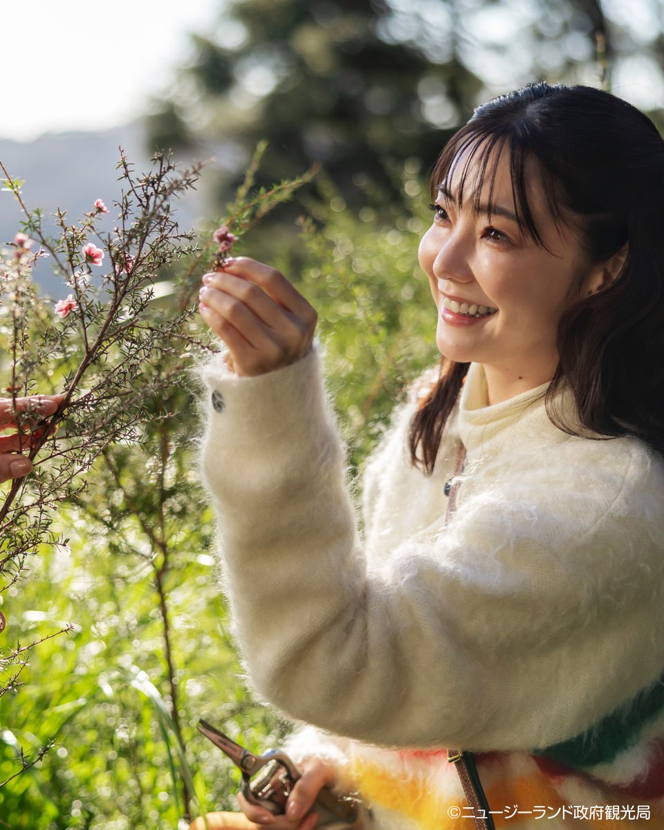 AirNZJP's tweet photo. ✧✧倉科カナさんのニュージーランド旅✧✧

ニュージーランド政府観光局 @PureNZinJapan が展開する「私を満たす、ニュージーランド旅」。
キャンペーンアンバサダーである #倉科カナ さん @kurashina_mg がニュージーランドを訪れました✨

オークランドから、クライストチャーチ、アカロアへ。
豊かな食や自然、野生動物との出会いを楽しみました🐧

倉科さんが訪れた場所はこちら💁‍♀️
https://t.co/IqRhj06hfx

このキャンペーンに連動して、ニュージーランド航空では10月19日まで期間限定セールを実施中✈️
https://t.co/erCupX0oBU

この機会に、心も身体も満たされるニュージーランドの旅を計画してみませんか？