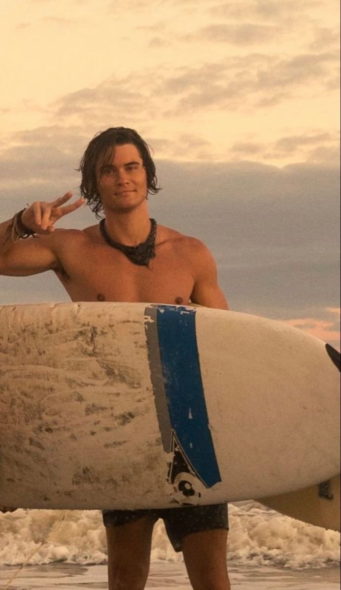 GoinFullPogue's tweet photo. @PapaJWildCard Hey JJ what's up man? Did you change your mind you coming bro the waves man you should see them" https://t.co/Wbnyo9fxgN