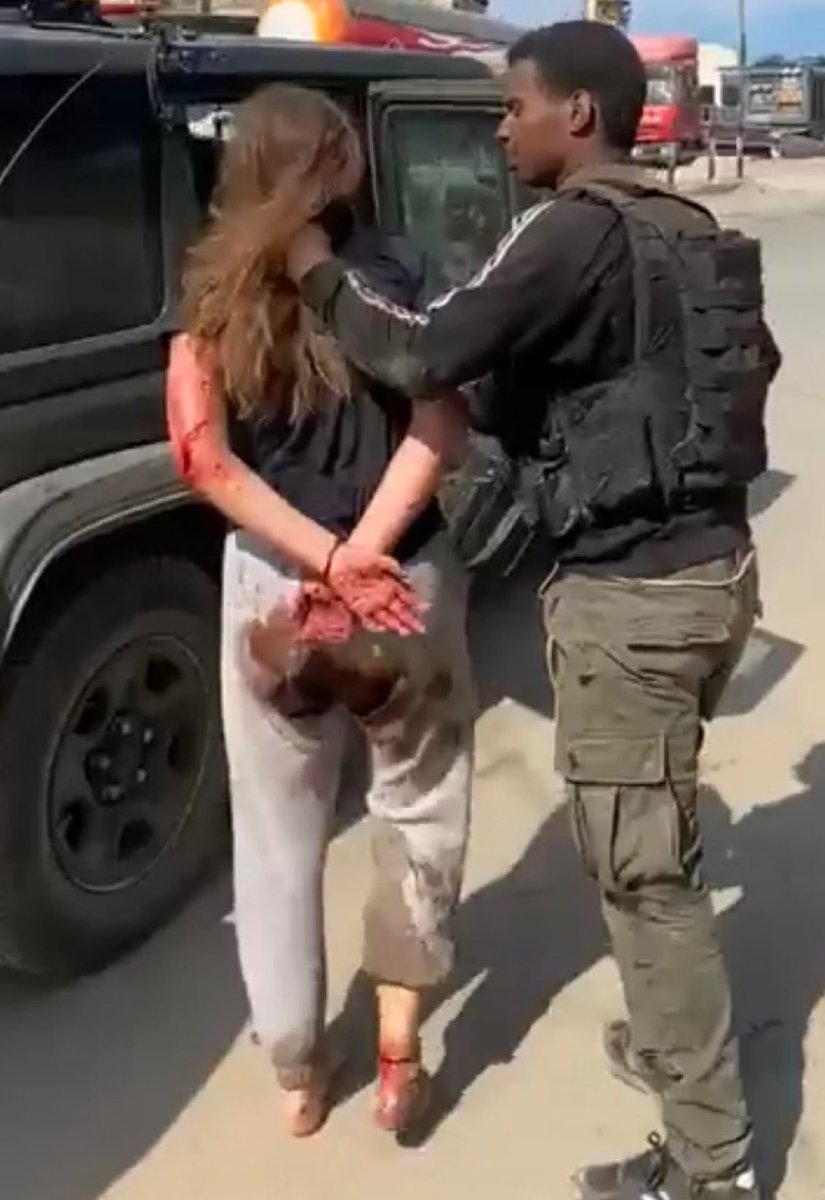 AarnaAngel1's tweet photo. Palestinians are coming to Britain courtesy of #ShabanaMahmood.
There is ONLY one reason for this treacherous dangerous decision for British Women 🤷..... https://t.co/vnPpB9JdVi
