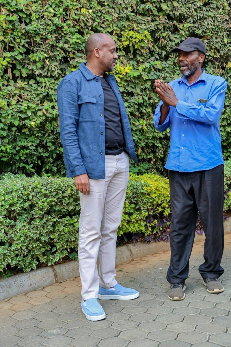 EKakassy78249's tweet photo. Good MORNING! 🌅 May your coffee be strong and your day filled with open doors, good energy, and pure BLESSINGS. Let’s make this Tuesday COUNT 

#HON ABBAS KHALIF.

#Langata Mp2027

#Kalenjin community iko locked 🔐 Na kifaruuu 👑 motto Kama pasiii 🇰🇪🔥🙏❤️ https://t.co/RIusPkrc6e