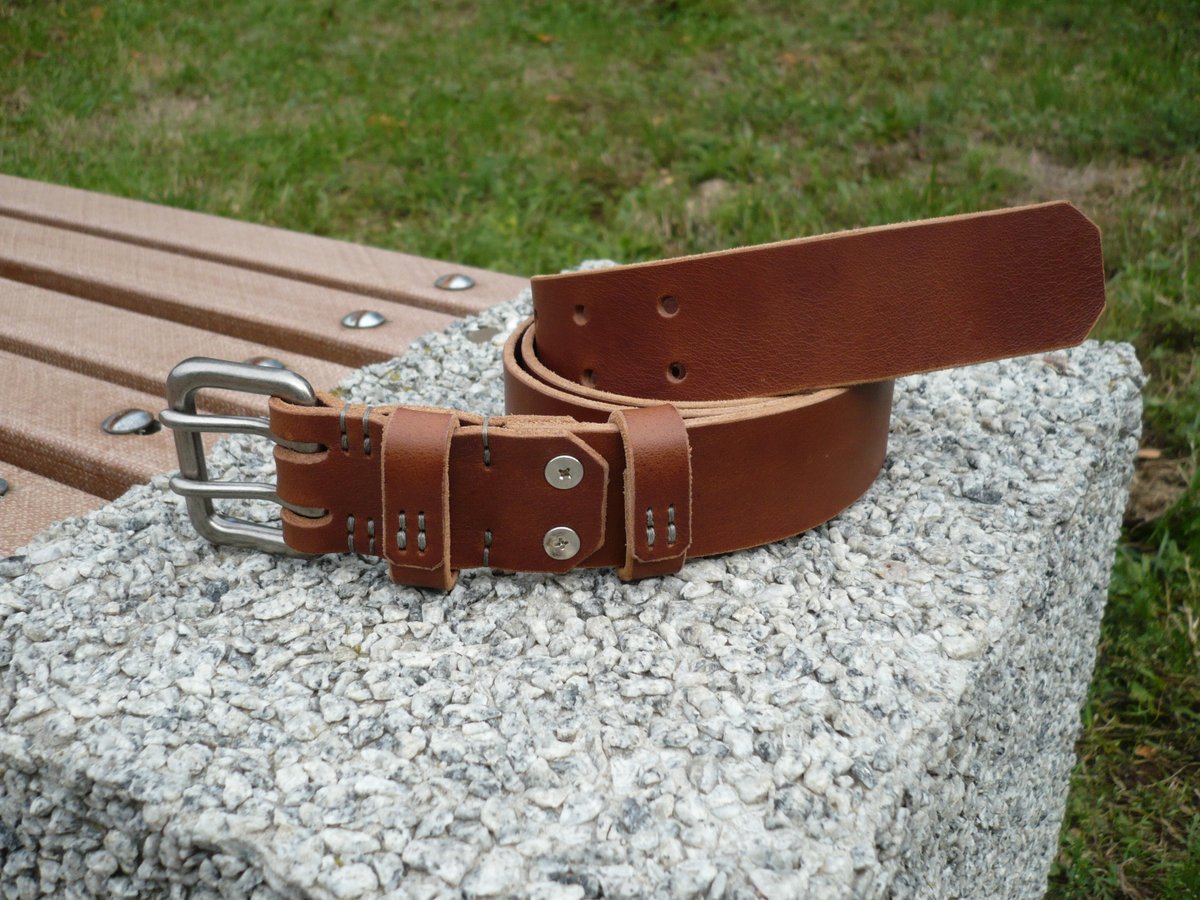 _accessories_g's tweet photo. Here are some of my leather crafts.

https://t.co/Qi0TKkjgn1
https://t.co/gGSY2ocSaj
 
 #leather #handmade #leathergoods #leatherproducts #Etsy #handmade #leatherart #crazyhorse #leathercraft #leatheraccessories  #handmadeleathergoods #leatherwork #handmadeleather #accessories https://t.co/tPc5UBltw7