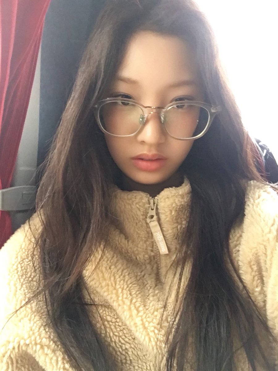 syangsS2 tweet picture