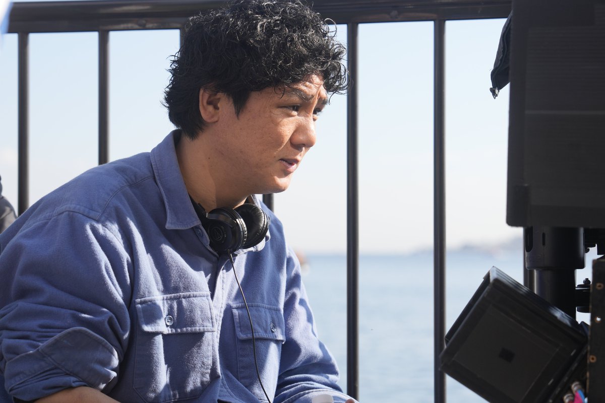 wandance_movie's tweet photo. ════════════════
映画『#ワンダンス』　監督紹介🎬
════════════════

本作でメガホンをとるのは
#草場尚也 監督
@g708fuji9 

ドラマ・映画の助監督を経て
『スーパーミキンコリニスタ』で注目を浴び
劇場用映画初監督作となる『雪子 a.k.a.』で話題をさらった。

リアルな芝居や繊細な心情描写
臨場感あふれるシーン作りが魅力✨

主演の #JO ［&TEAM］ さんについては
「初めて会った時から、ひたむきに作品と向き合う姿が本当に頼もしかったです！」とコメント。

そんな草場監督が描く映画『ワンダンス』に
ぜひご期待ください！

#ワンダンス
#映画ワンダンス
𝟭𝟭.𝟮𝟳 𝗙𝗿𝗶
https://t.co/b6qH3MEGAq