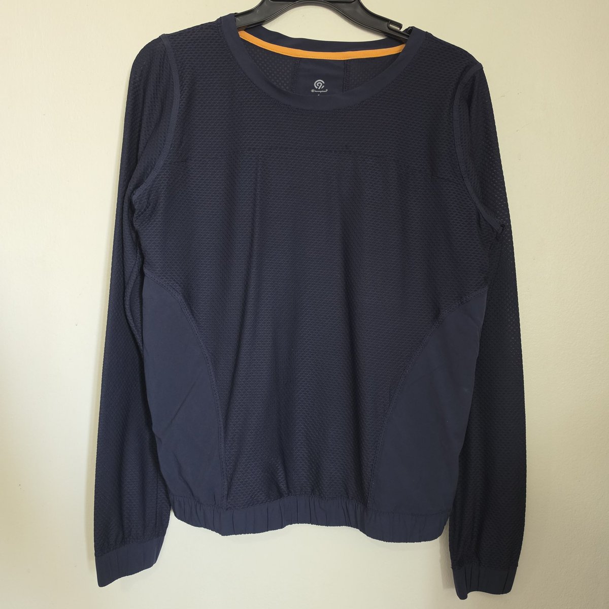 lkhol5's tweet photo. เสื้อกีฬาแขนยาว Champion
อก 38 ยาว 24
สภาพใหม่กริบ 200 ฿ ส่งฟรีค่า
#ส่งต่อ #ส่งต่อเสื้อผ้า #ส่งต่อเสื้อผ้ามือ2 #ส่งต่อเสื้อผ้ามือสอง #ส่งต่อกระเป๋า #โล้ะตู้
#ส่งต่อcintage #ส่งต่อstylist_shop #ส่งต่อคสอ #ส่งต่อเสื้อผ้ามือสองราคาถูก #newcute #uniqlo #ยูนิโคล่ #vghbkk #bemming https://t.co/WnOU6XW2qF