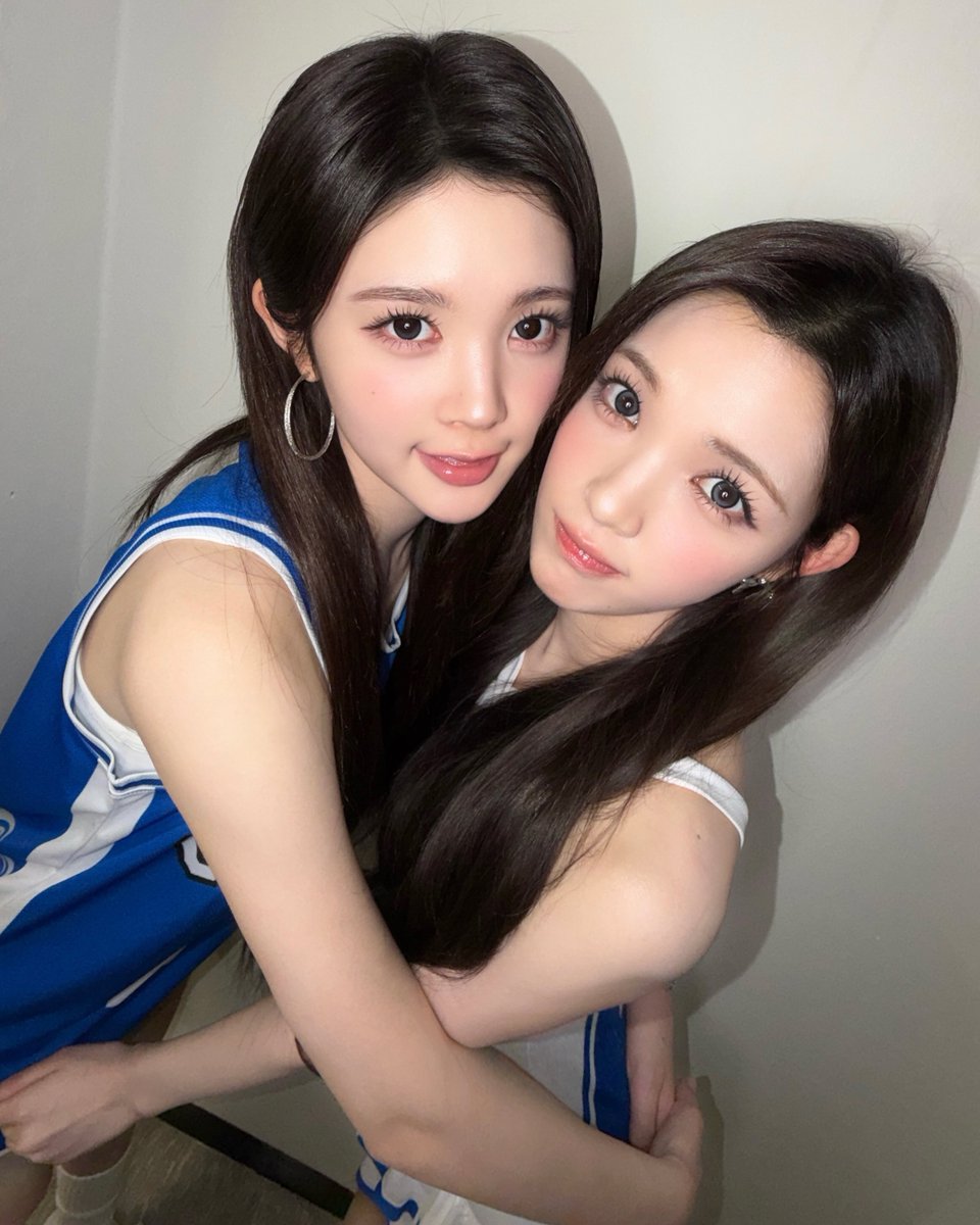 YUHABUNNIE_TH's tweet photo. ใ260929ใ Weverse Reply ๐๐ฌ
#เธขเธนเธฎเธฒเนเธเธญเธฒเธฃเธตเนเธญเธฑเธเนเธเธ
๐ค : เนเธซเธฅเธทเธญเนเธงเธฅเธฒเธญเธตเธเนเธเน 3 เนเธเธทเธญเธเธเนเธเธฐเธเธถเธเธเธต 2027 เนเธฅเนเธง
๐ : เนเธเธซเธเธเนเธฒ....
๐ : เธเธงเธเธเธฑเธเธเธฑเธ (เธเธนเธญเธถเธ เนเธญเธเธฒ) เธเธฐเธญเธฒเธขเธธ 20 เธเธฑเธเนเธฅเนเธง...
๐ : เธญเธขเธฒเธเธเธดเธเธเธฑเธเธเธฑเธ (เธเธเธกเธเธฑเธเนเธชเนเธเธฑเนเธงเนเธเธ) เธเธฑเธ
#เธขเธนเธฎเธฒ #YUHA #์ ํ
#Hearts2Hearts #ํ์ธ ํฌํ์ธ #H2H https://t.co/7jqztrM5qz