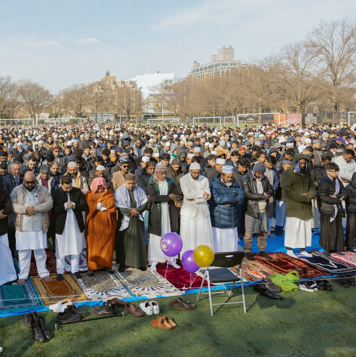 GlobeEyeNews's tweet photo. California now officially recognizes the Islamic holidays Eid al-Fitr and Eid al-Adha as state holidays. https://t.co/XGlZdpKmCF