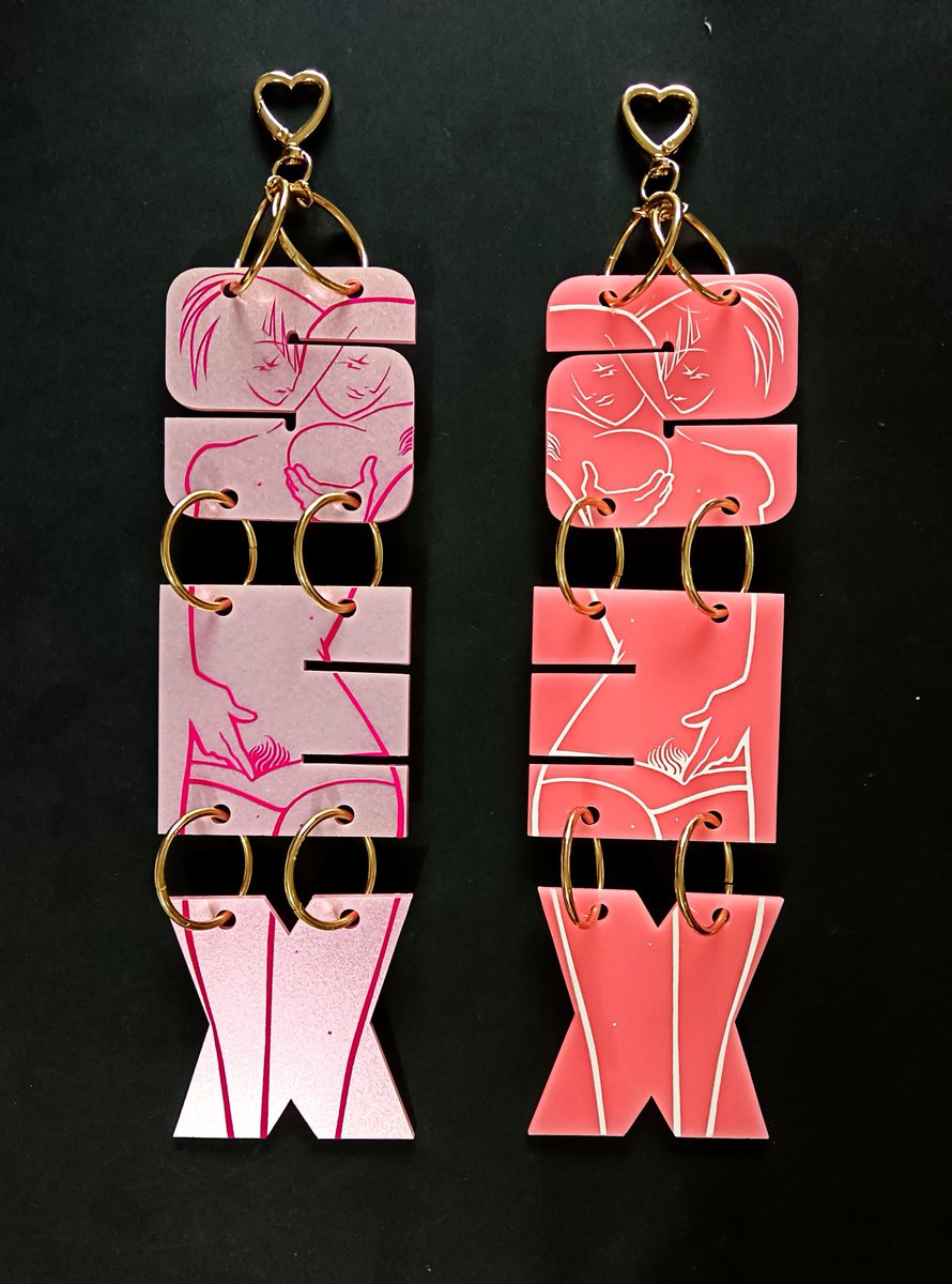 erwinsfootstall's tweet photo. A closer look on my S-E-X linked keychains (glimmer pink acrylic) #cf23catalogue #comifuro23catalogue https://t.co/6RtI48PCEo