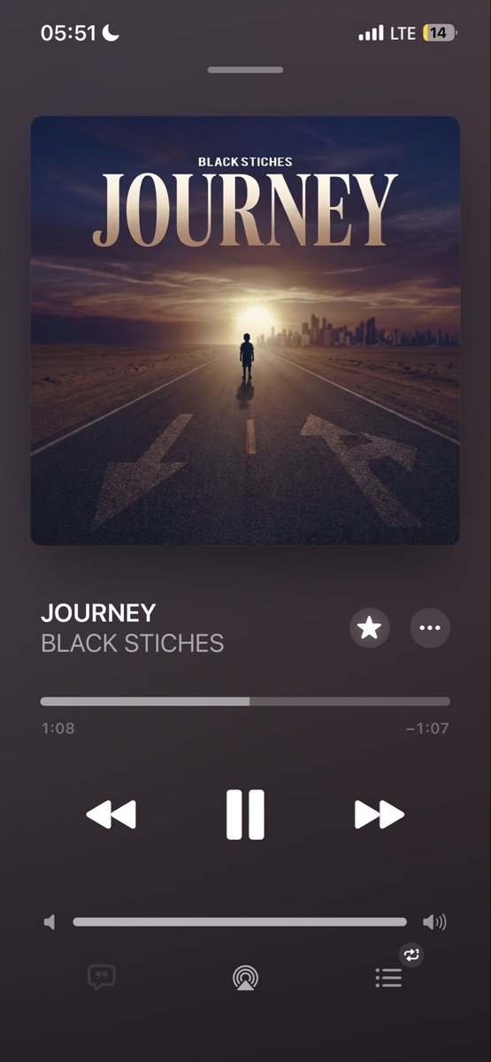 YizzyKelly's tweet photo. The best motivation you need after a hard night’s shift!!! Nyame nyhira wo Stitches for this one! 😩🙏🏻
The dreams I dey see for reflect!!!😪🫵🏻 #Journey #Sheeshh https://t.co/0es3AsoAQx