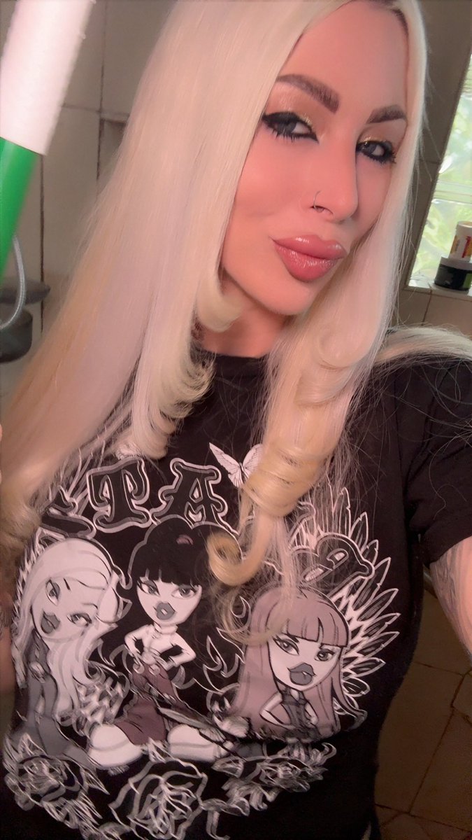 NoriiMoonn's tweet photo. blonde arc unlocked ✨ what anime character does this hair remind you of?
    #AnimeGirl #Cosplay #Cosplayer #Otaku https://t.co/iS5zgUK4ye