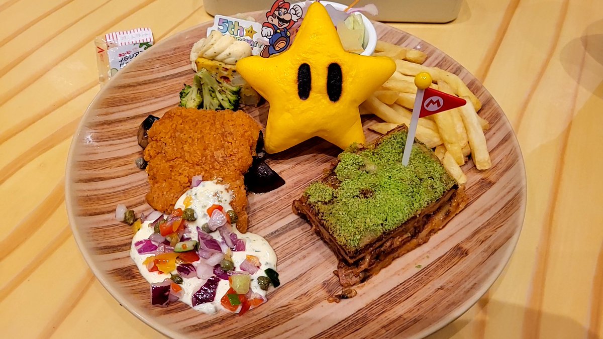 SLASH5963's tweet photo. キノピオカフェで昼食！
いや、美味しかったなこれは。 https://t.co/ykXVktcxZs