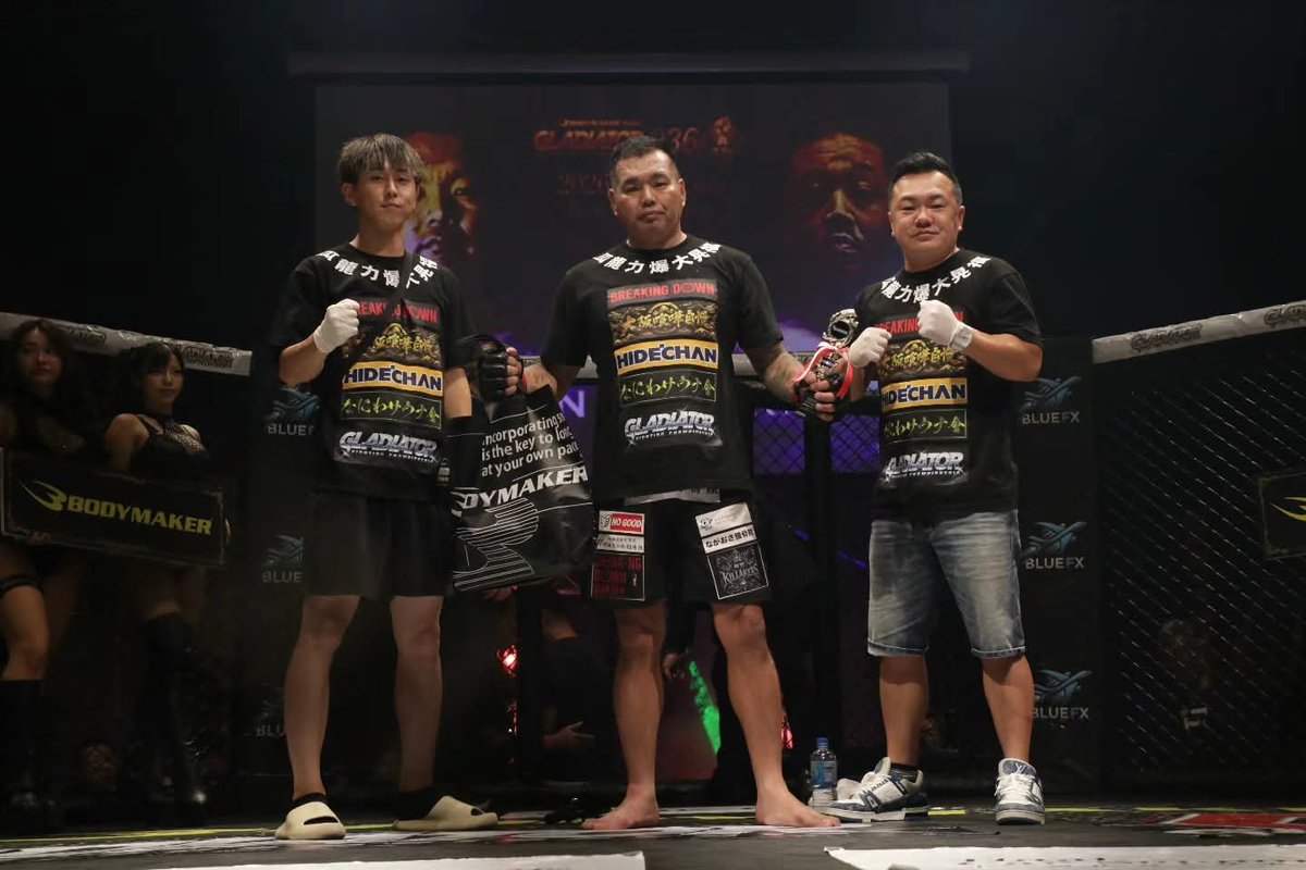 GLADIATOR_MMA_'s tweet photo. 2026 9/20 sun
BODYMAKERpresents
「GLADIATOR 036」
■GLADIATORヘビー級5分2R
○爆音那智(米川道場)
vs
✕高橋マーク(総合格闘技Asura)
1R 19秒 KO
#gladiator #bodymaker #the1tv https://t.co/O0lqMpmsGi