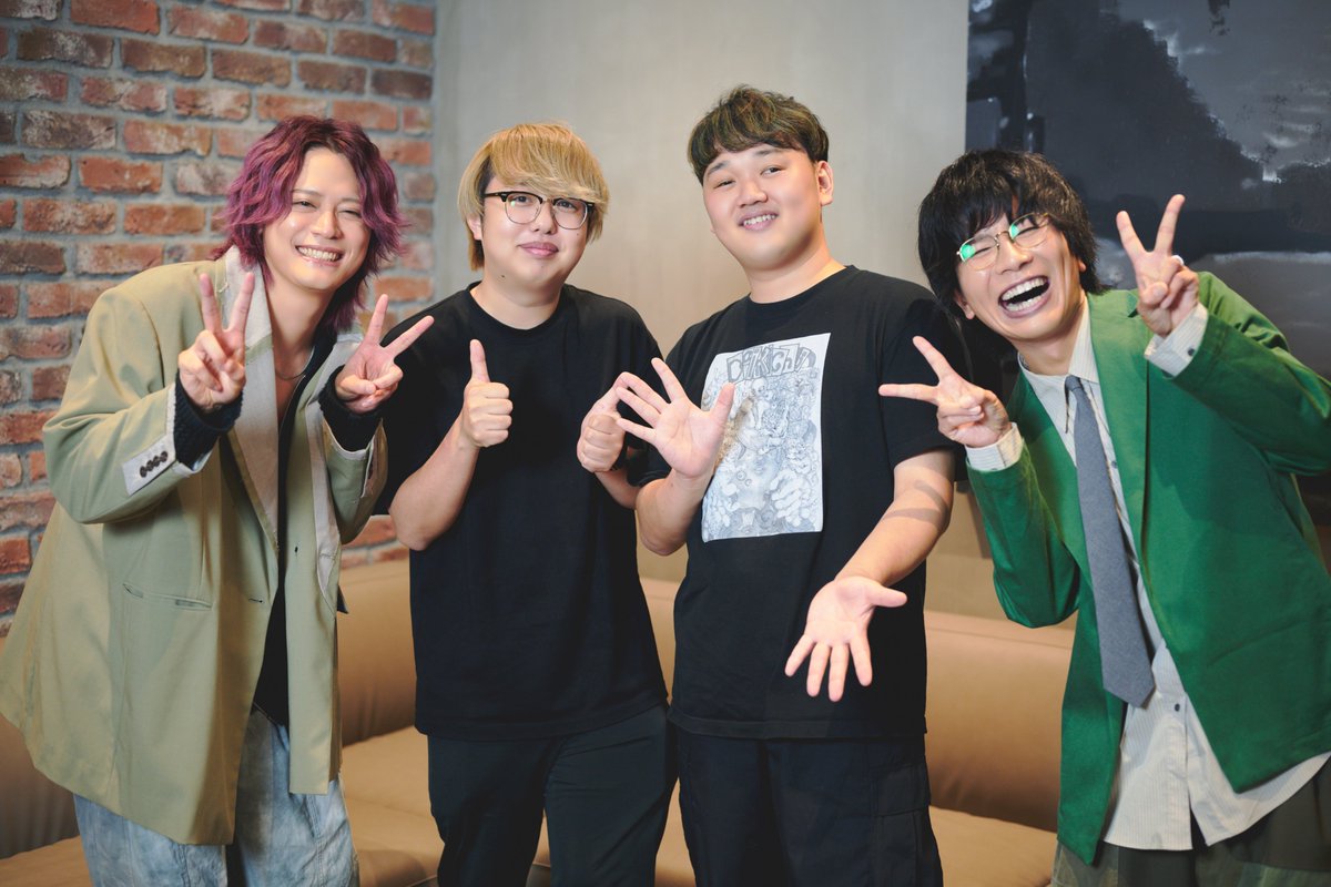 melogappa's tweet photo. 東京行ったらペルピンズさんとRabbit Catさんにたまたま会えた！！！！！！！
「動画見てますー！」ってみんな言ってくださって嬉しかったーー！！！！！！！！
WHITEBOXのホワイトさんとテディさんにも久しぶりに会えて嬉しかったーーー！！！！！！
みなさんありがとうございましたーーーーー！！！！