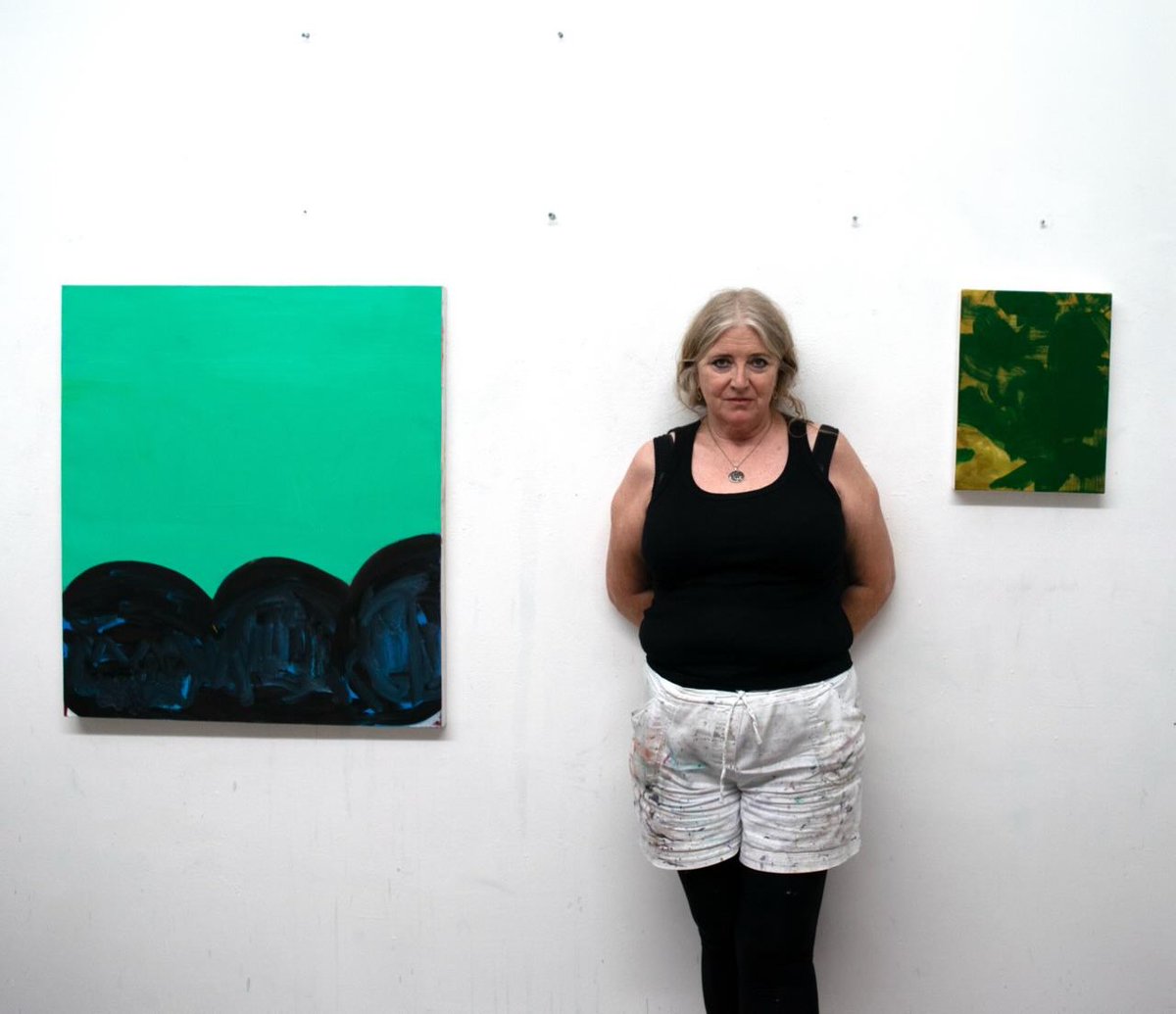 DominickKivv's tweet photo. ARTIST PROFILE: SUE KENNINGTON

Born in London in 1955, Sue Kennington is a British painter based between Tuscany, Rome and London. Her practice explores colour through tempera and oil, using shifting intervals to build paintings from accumulated https://t.co/JdEM3Z30vB