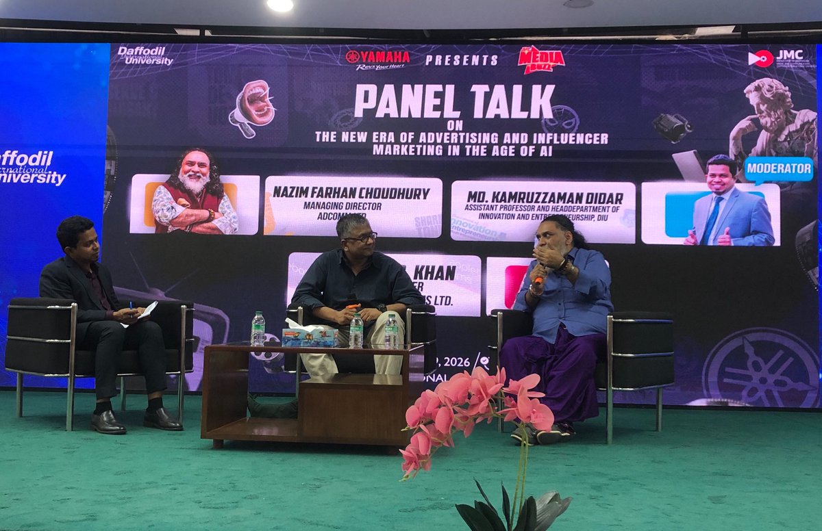 MoJoJamil's tweet photo. A panel talk on the new era of advertising and influencer marketing in the age of AI is happening right now at JMC Media Buzz.
#jmcmediabuzz #Advertising #marketing #AI #jmconlinemojo https://t.co/RqFNEAXgs2