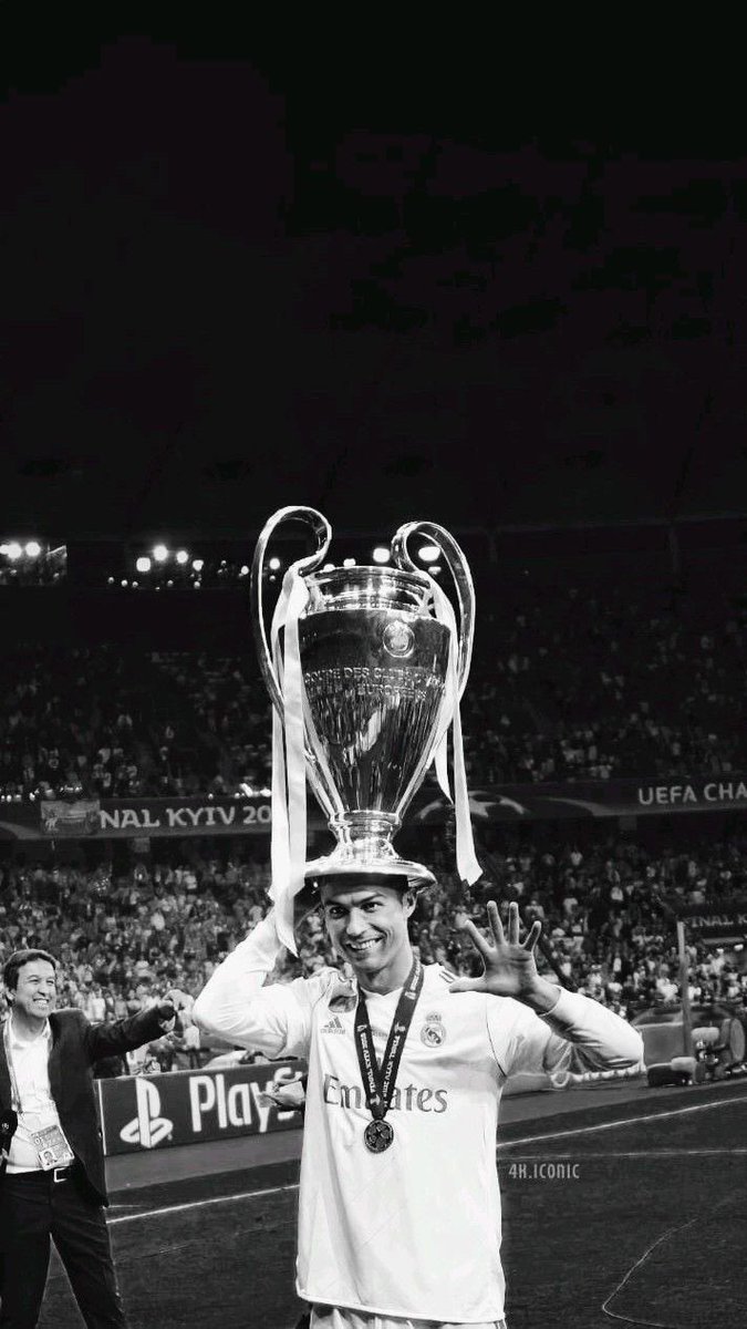 AlexanderRmmo's tweet photo. @1CuleMes @Cristiano Viendo que hay gente que considera a Cristiano fuera del top 5
Habla mucho de la comunidad culé.
Dolidos de por vida😭😭😭😭
(Mismas Champions que tu club y más que tu ídolo) https://t.co/iKQPfbEqj0