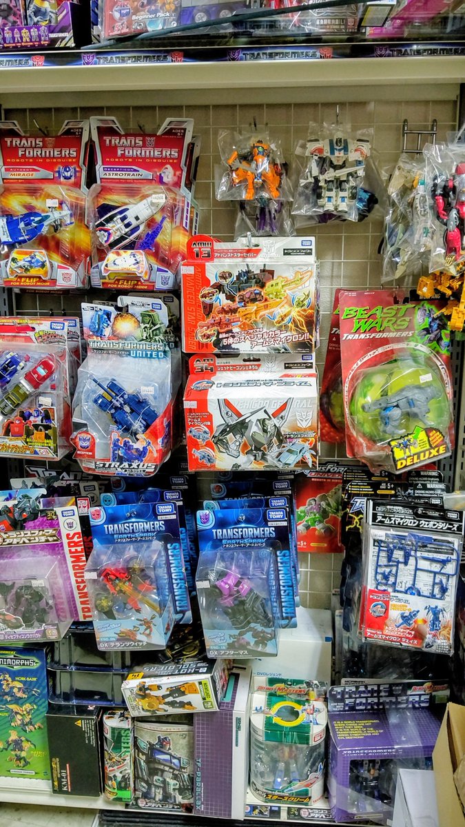 User334555735's tweet photo. #Transformers
#siege
#shatteredglass
#legacy
#studioseries
#RiseOfTheBeasts
#buzzworthy
#generationselect
#diaclone
#TransformersOne
#ageoftheprimes
お店開けさせて頂いております🙏😌
いろいろセールさせて頂いております🙏😌
次ページ↓より商品を記載致します☺️ https://t.co/rBJKyiVooY