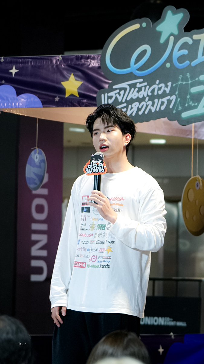 iiranch's tweet photo. คิดถึงหนุ่มตี๋คนนี้จัง 🤍😆
#Keenkeno https://t.co/uaN6iW7I7x