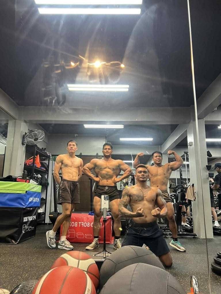 gymmaddick's tweet photo. Paservice na kayo BATAK na BATAK na Kami ngayun ..pm Lang sa mag avail samin pwd duo or 3 some kasama mga tropa KO. HARD FUCKER KAMI 

@Mjhunmarin1201 @Aljonfucker33 

MERON DIN KAMI MGA CHANNEL 
JAKOL AND KANTOT FULL VIDEO
ITO TG KO PM NA
@lancedakz25 https://t.co/dotDrjxuzb
