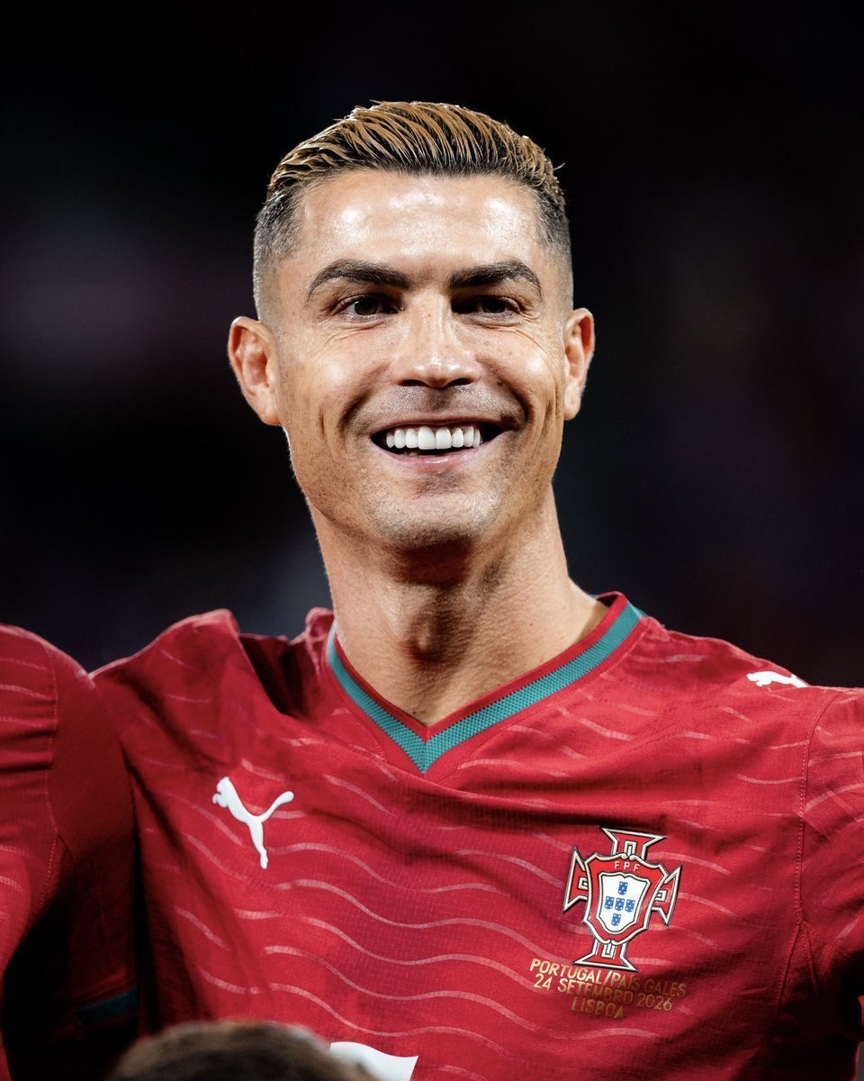 Elias62191's tweet photo. Good morning to those that loves Ronaldo https://t.co/PKQqQlgXxD