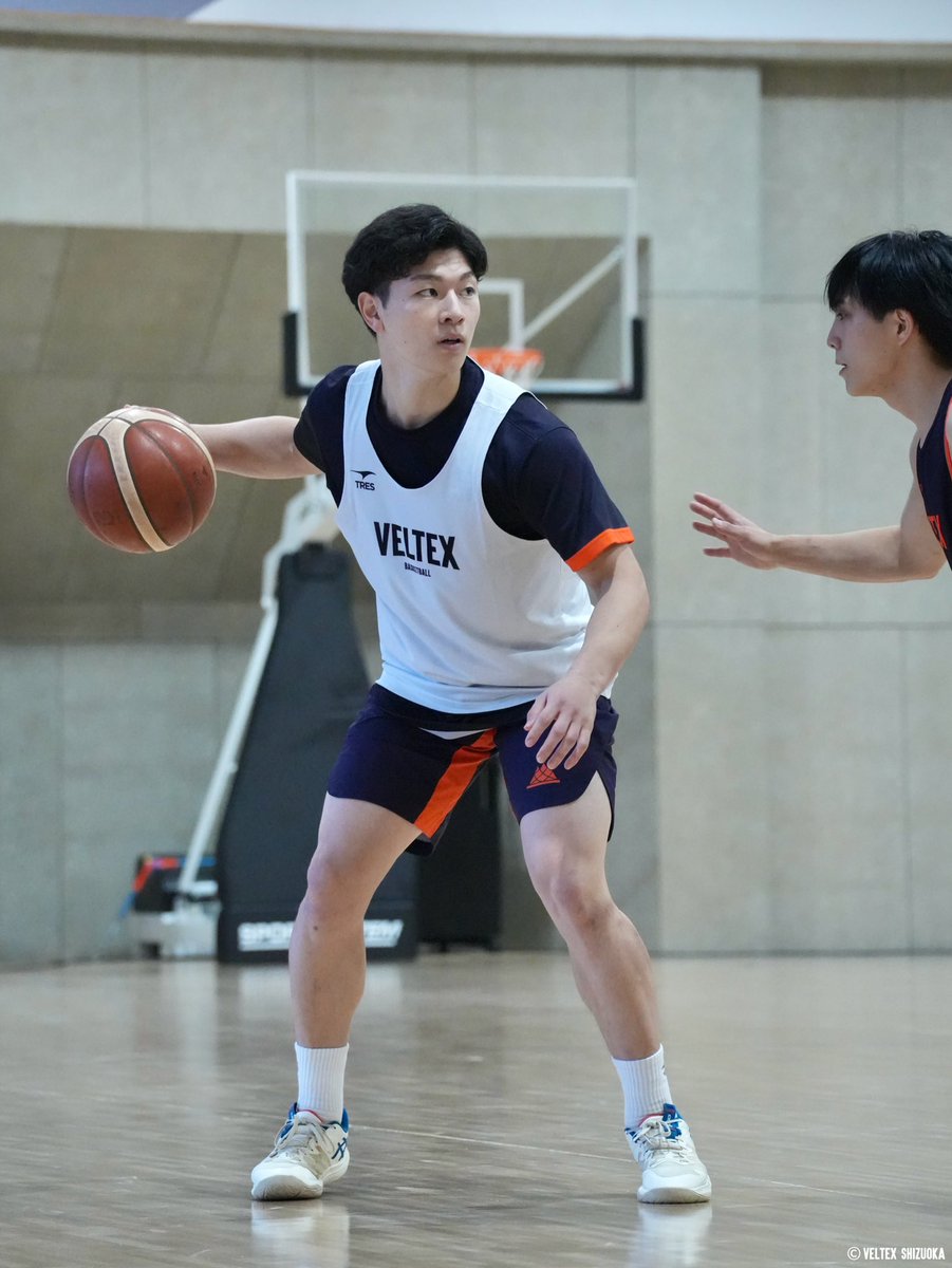 VELTEX_SHIZUOKA's tweet photo. おかえりなさい🤝✨
#ベルテックス静岡 #今野海輝 #ALLSHIZUOKA https://t.co/FMfBE6pS2K