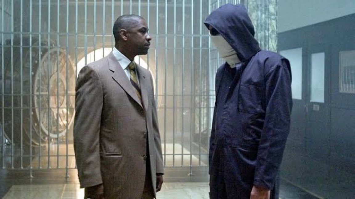 CorysSwan's tweet photo. Clive slips Denzel the diamond at the end of Inside Man https://t.co/9i8VisHTWE