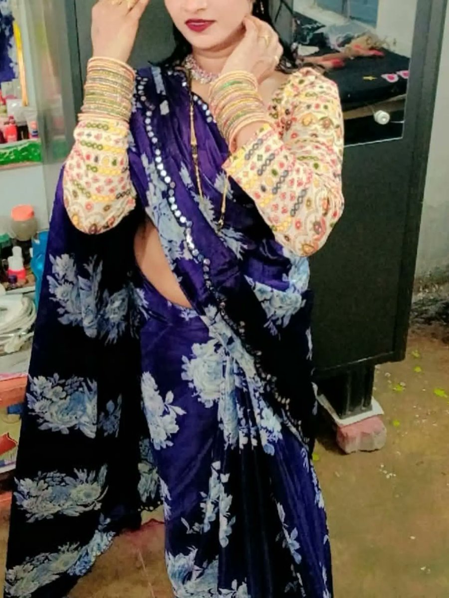 GayleAlerc8's tweet photo. No matter how modern the world becomes, nothing can compare to a sari—not even the latest fashion! https://t.co/lMz9asKi8F