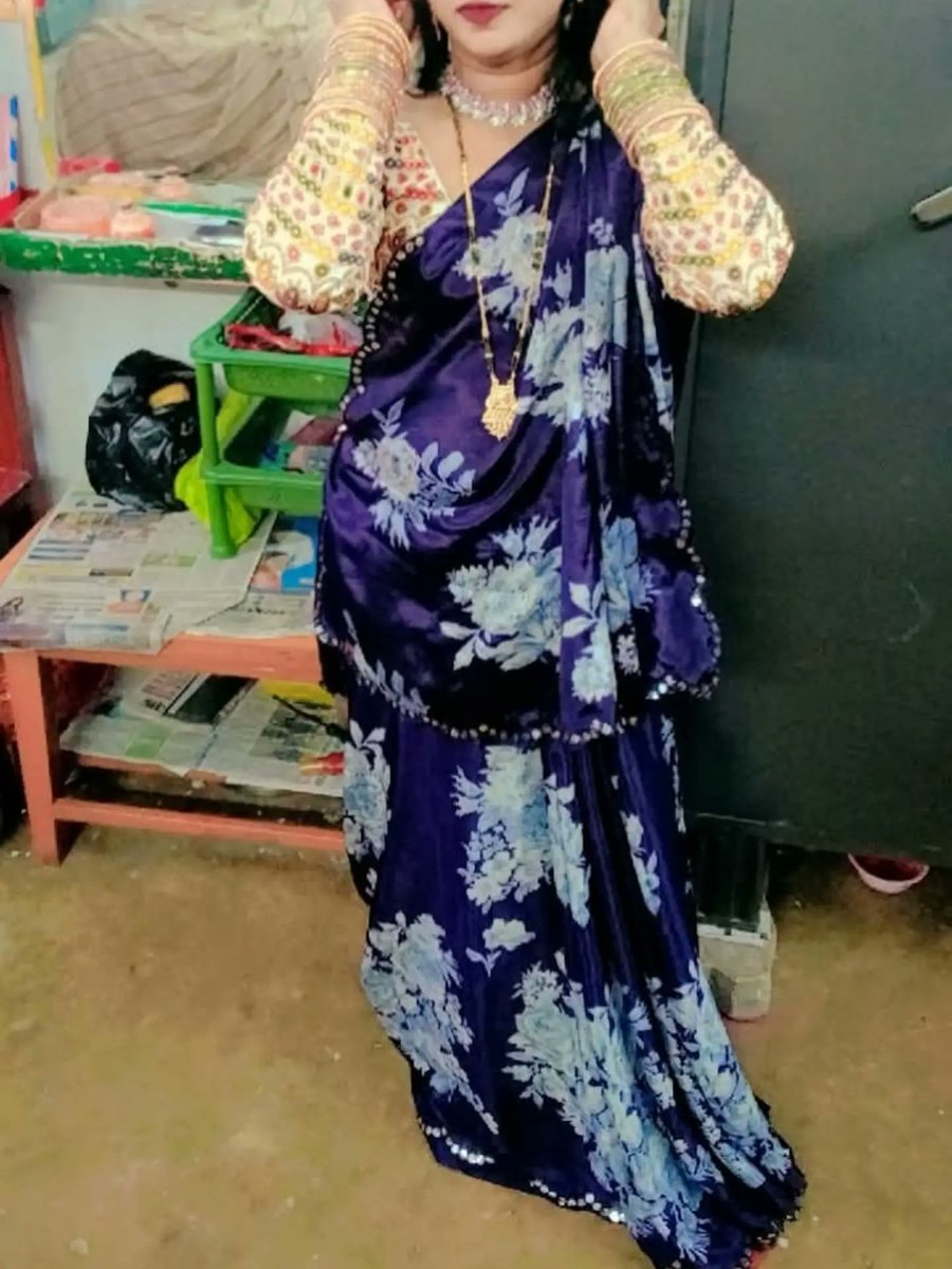 GayleAlerc8's tweet photo. No matter how modern the world becomes, nothing can compare to a sari—not even the latest fashion! https://t.co/lMz9asKi8F